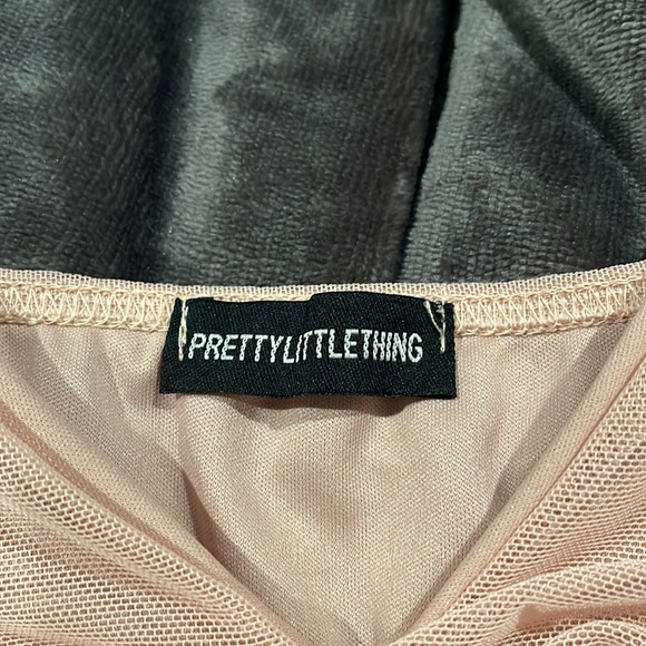 Pretty little thing dress - Picture 3 of 3